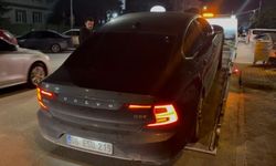Çakarlı otomobilin ehliyetsiz sürücüsüne 573 bin TL ceza