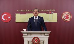 CHP'li Emir: Yeni bir yolculuğa çıkmak için resmi işlemleri sürdürüyoruz