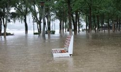 Çin'de 'Bavi Tayfunu' nedeniyle 260 bin kişi tahliye edildi