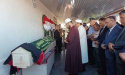 Denizde boğulan hakim- savcı yardımcısının cenaze namazını kardeşi kıldırdı / Ek Fotoğraflar