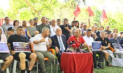 Dervişoğlu'ndan şehit aileleri ile gazilerin oturma eylemine destek