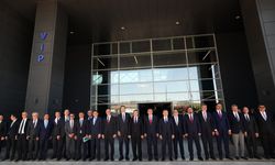 Enerji ve Tabii Kaynaklar Bakanı Alparslan Bayraktar, KKTC'de