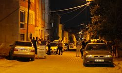 Eskişehir'de komşu iki aile arasında kavga: 1'i polis 11 yaralı