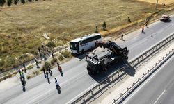 Eskişehir'de yolcu otobüsü şarampole devrildi: 24 yaralı (2)