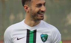 Fethiyespor'da Burak imzalıyor