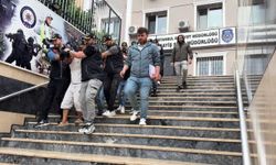 FETÖ yalanıyla bir günde iki kişiyi 3 milyon lira dolandıran sahte polisler yakalandı