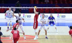 Filenin Efeleri, Ukrayna'yı 3-2 mağlup etti