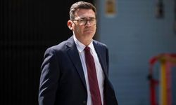 İngiltere'nin yeni Başbakanı Andy Burnham oldu