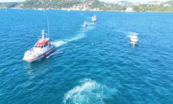 İstanbul Boğazı'nda 'Denizden Karaya 15 Temmuz' programı kapsamında tekne korteji düzenleniyor -3