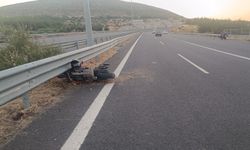 İzmir'de motosiklet eğitmeni Akif Emre, kazada hayatını kaybetti