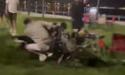 Kadıköy'de sopalı yumruklu kavga kamerada