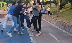 Kağıthane'de çocuk parkında kadınlar tartıştı, eşleri tekme ve yumrukla birbirine saldırdı