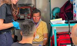 Kamyondan kopan 2,7 tonluk silindir yüklü römork, sürücü kursu aracına çarptı; 2 yaralı