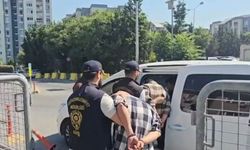 Küçükçekmece'de seyir halindeki otomobilden rastgele ateş açan 3 şüpheli tutuklandı