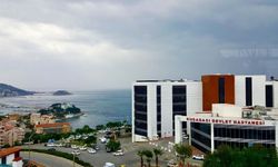 Kuşadası'nda otelde kalan 28 kişi, zehirlenme şüphesiyle hastaneye kaldırıldı