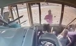 Manisa'da iki minibüs çarpıştı; 1 ölü, 11 yaralı (3)