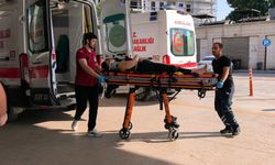 Navigasyon yanlış yönlendirdi, otomobil bariyerlere çarptı: 1 yaralı