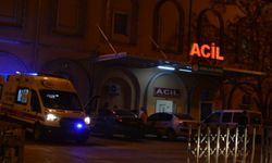 Otomobil yol kenarındaki nöbet kulesine çarptı: 1 ölü, 1 yaralı
