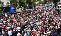 Özgür Özel: En son bir kişi kalsak da biz bu yoldan dönmeyiz