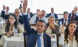 Özgür Özel'in partisinin adı 'Yeni Parti' oldu (6)