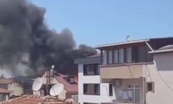 Pendik'te 5 katlı binanın çatısında yangın -1 / Ek fotoğraf