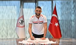 Samsunspor Bilal Bayazıt'ı açıkladı
