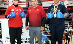 Şiddetten korunmak için boksa başladılar, milli formayla Türkiye'nin gururu oldular
