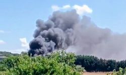 Silivri'de çiftlikte yangın; bahçedeki odunluk küle döndü