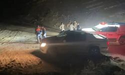 Şırnak'ta dağda mahsur kalan 2 mühendise ulaşmak için çalışma başlatıldı