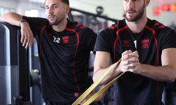 Sivasspor, günü çift idmanla tamamladı
