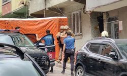Sultangazi'de ailesini bıçakla rehin aldı, özel harekat kurtardı-1