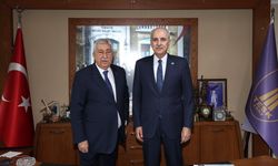 TBMM Başkanı Kurtulmuş'tan TESK'e ziyaret
