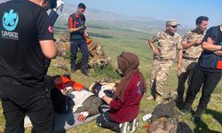 Tendürek Dağında rahatsızlanan vatandaş hastaneye kaldırıldı
