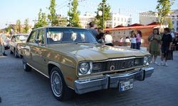 Topkapı Kaleiçi Meydanı'nda 'Nostalji Günleri' ziyaretçilerini ağırlıyor