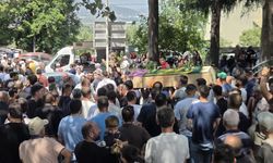 Yalova'da motosiklet kazasında ölen çift, toprağa verildi