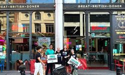 Great British Doner ile PETA Ücretsiz Vegan Kebap dağıttı