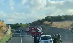 2 otomobil kafa kafaya çarpıştı: 1 ölü, 2 yaralı