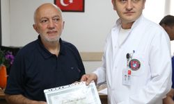 610 gram doğan Rüzgar bebeğe, yoğun bakım ünitesinde yatak başında kalp ameliyatı