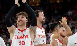 A Milli Erkek Basketbol Takımı, Litvanya'yı farklı yenerek ikinci tura galibiyetle başladı