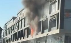 Ankara'da hırdavat dükkanı, yangında kullanılamaz hale geldi
