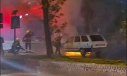Aydın'da seyir halindeki otomobil alev aldı