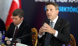 Bakan Bayraktar: 2027'nin ilk çeyreğinde 'Offshore YEKA İhalesi'ni gerçekleştireceğiz