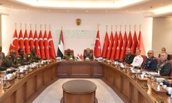 Bakan Güler, Sudan Genelkurmay Başkanı Elatta'yı kabul etti (2)