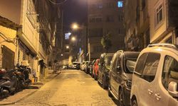 Beyoğlu'nda vatandaşların kötü koku ihbarı yaptığı evde ceset bulundu