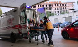 Bursa'da 2 otomobilin çarpışması kamerada: 4 yaralı