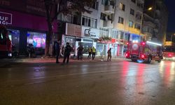 Bursa'da depoda çıkan yangın kısa sürede söndürüldü