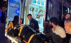 Bursa'da kavşakta 3 otomobil çarpıştı: 1'i ağır, 5 yaralı