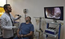 Burundan girilip gözyaşı kanalına yapay tüp yerleştirilen hasta sağlığına kavuştu