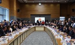 'Çerçeve yasa' teklifi komisyonda kabul edildi