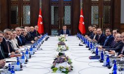 Cevdet Yılmaz: Yasa dışı platformların tespiti yapay zeka gibi teknolojik imkanlarla desteklenmeli